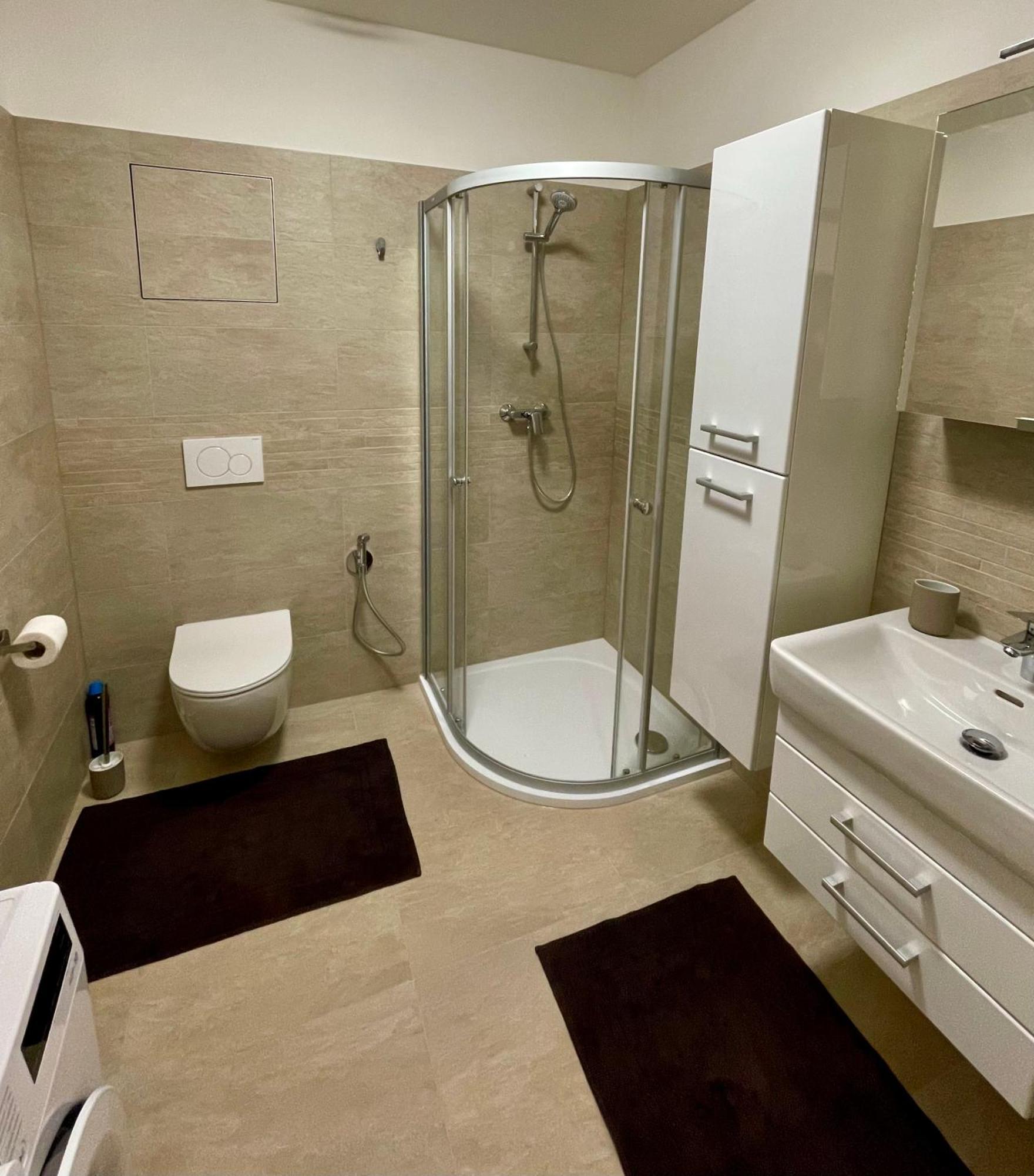 Apartman Astra Sezimovo Usti 외부 사진