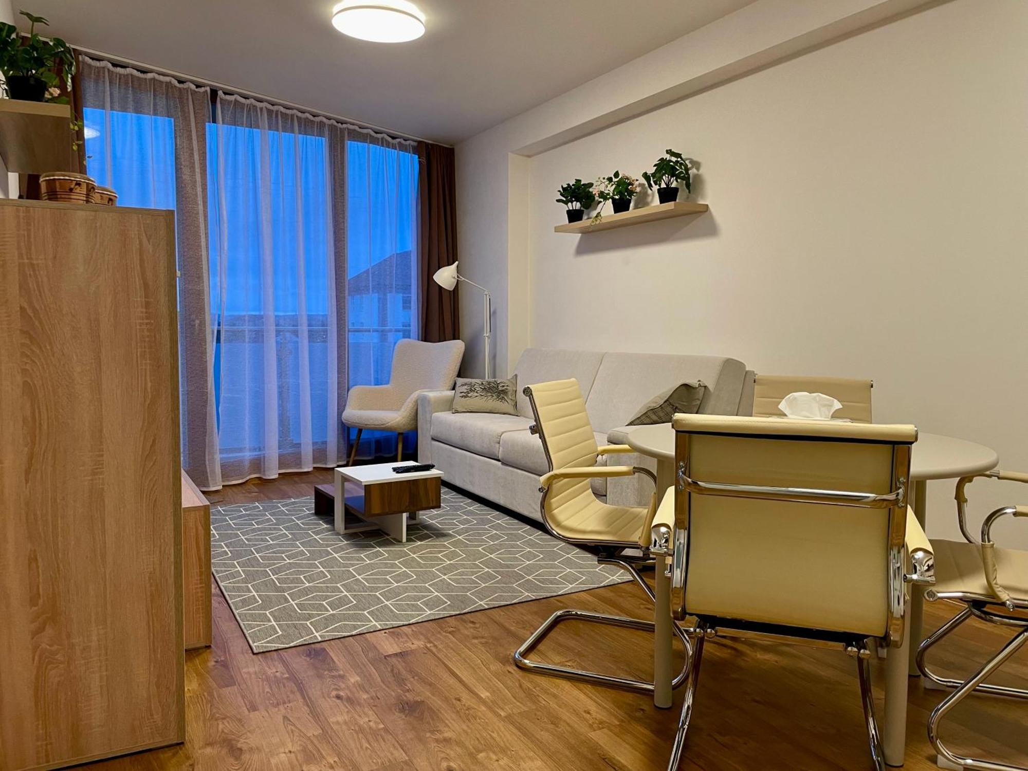 Apartman Astra Sezimovo Usti 외부 사진